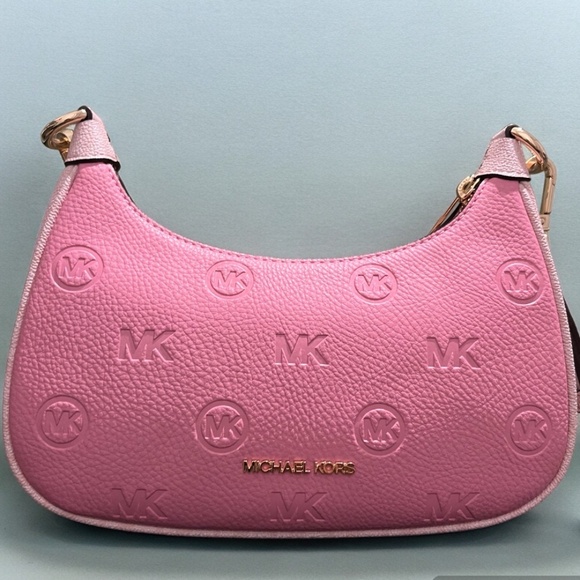 Authentic Michael Kors bag (medium size) - Picture 7 of 7